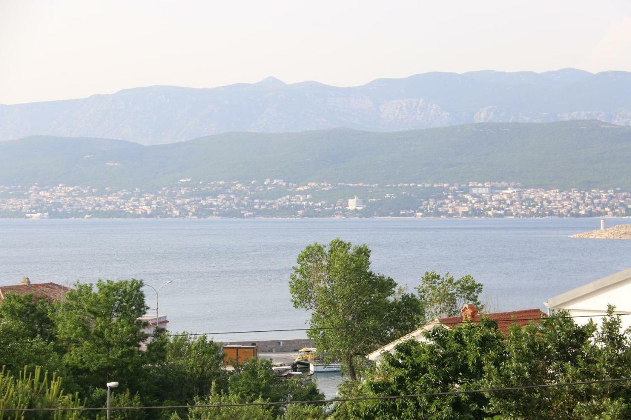 Apartment Dina Šilo Exteriör bild